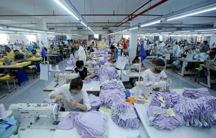 Xưởng in áo thun số lượng lớn - Giá sỉ cực tốt